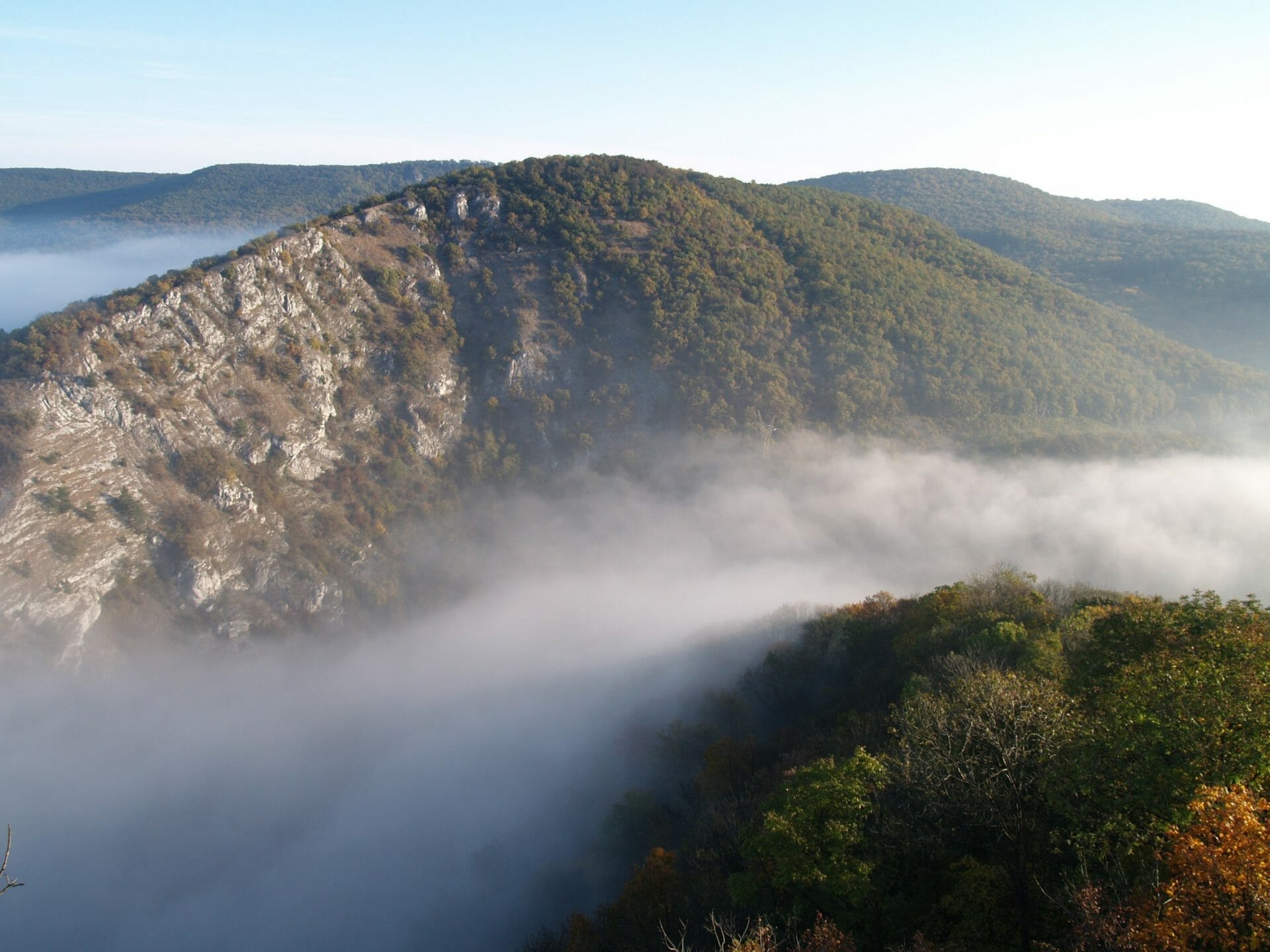 Ősz az Upponyi-szorosban