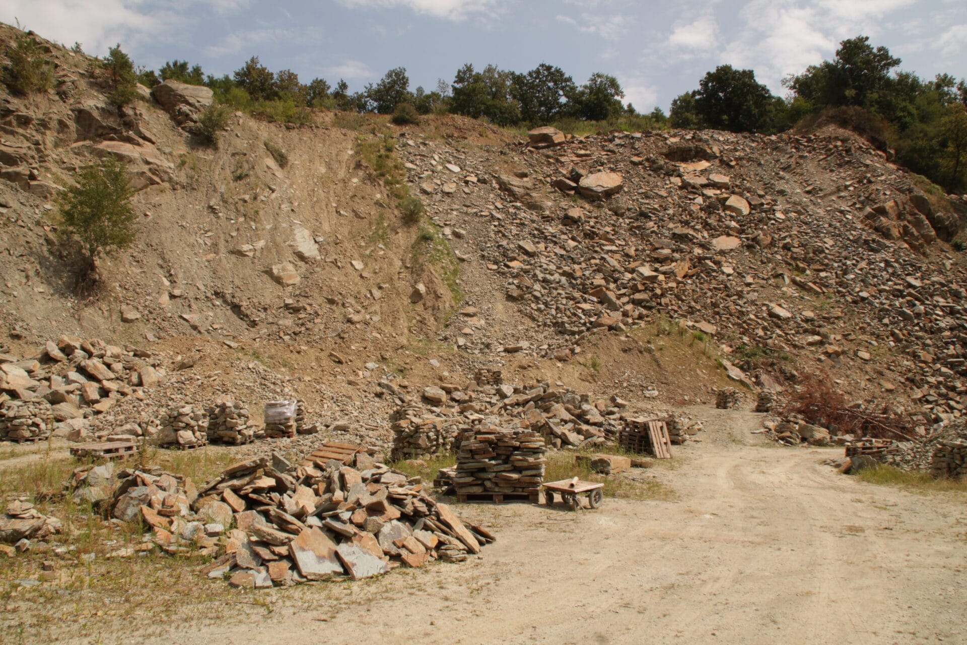Felsőcsatár, Zöldpala Bánya